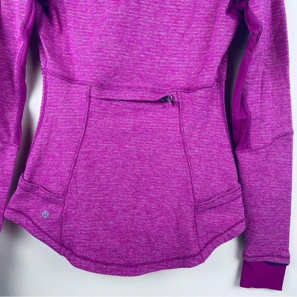 Lululemon Base Runner 1/2 Zip
Mini Check Pique Raspberry / Raspberry - Picture 13 of 14